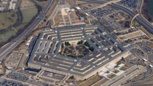 Biden ordena a fuerzas militares y agencias de seguridad de EEUU adoptar pronto la Inteligencia Artificial