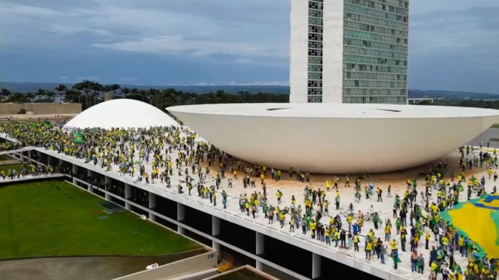 Brasil solicitó extraditar a militantes bolsonaristas refugiados en Argentina
