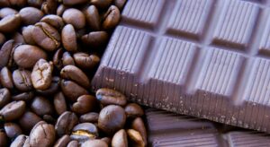 Bruselas pincha la 'burbuja' del café y el cacao para intentar evitar una crisis de desabastecimiento