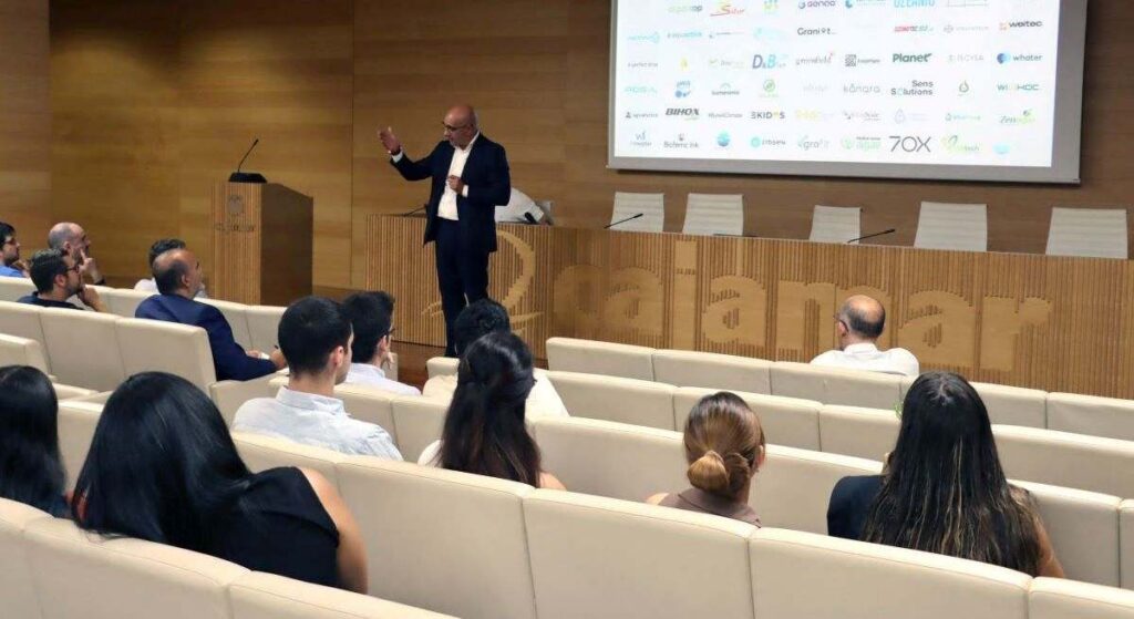 Cajamar Innova selecciona 14 emprendedores en tecnologías del agua y producción sostenible de alimentos