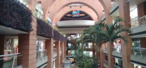 Cámara Venezolana de Centros Comerciales pide que se cumpla la tasa del BCV - AlbertoNews