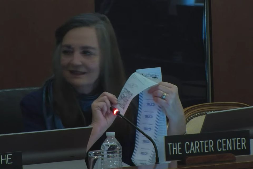 Centro Carter muestra actas de votación en la OEA e insiste en poca transparencia del 28J