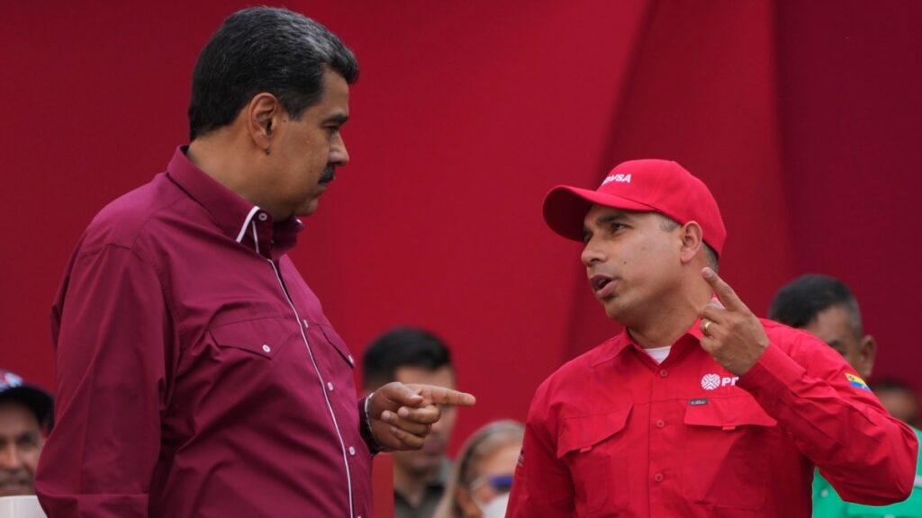 Confirman arresto de exministro petrolero. Denuncian arrestos de niños.