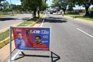 Continúa Plan de mantenimiento y limpieza en la avenida Paseo Caroní | Diario El Luchador