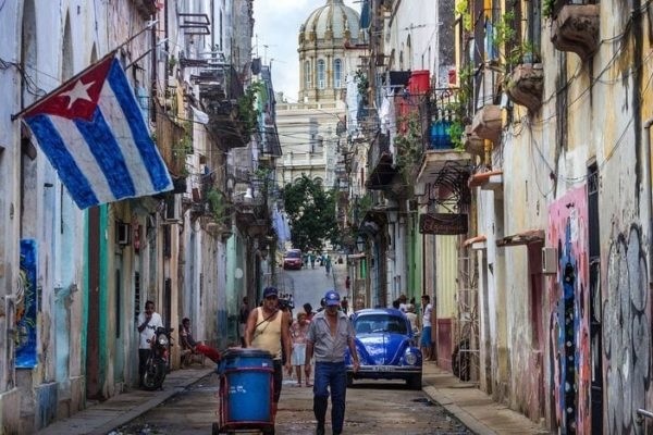 Banca y Negocios