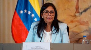 Delcy Rodríguez sostiene encuentro con directiva de PDVSA