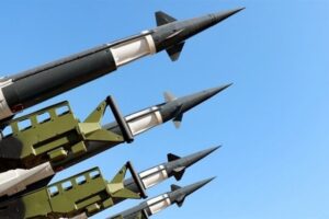 Departamento de Defensa de EEUU dice que ataque de Irán contra Israel duplica la cantidad de misiles lanzados desde abril