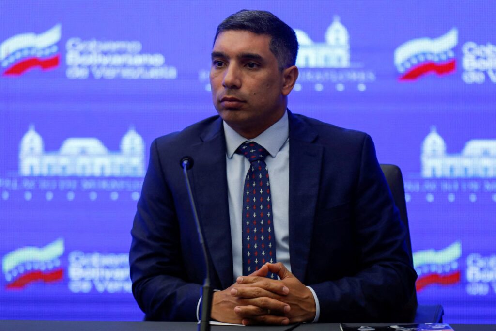 Detienen al exministro de Petróleo Pedro Tellechea