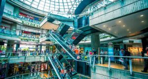 Distorsión cambiaria tiene alarmados a los comerciantes