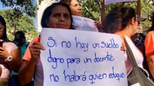 Docentes denuncian que el pago de aguinaldos-Agencia Carabobeña de Noticias – ACN – Economía