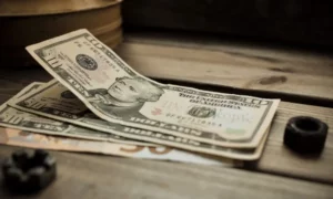 Dólar en Venezuela superó los 42 bolívares y parelelo los 51 Bs.