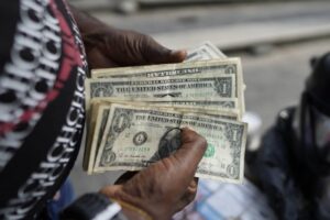 Dólar paralelo volvió a subir este #15Oct y así se cotizó en primera jornada
