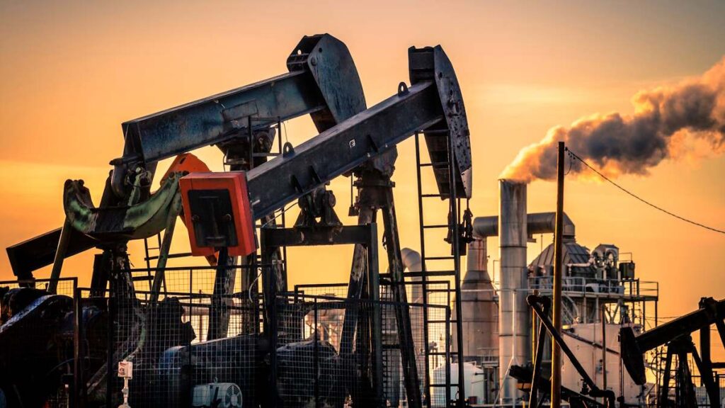 EEUU aprovecha la caída en picado del petróleo para empezar a acumular crudo y preparse para el futuro
