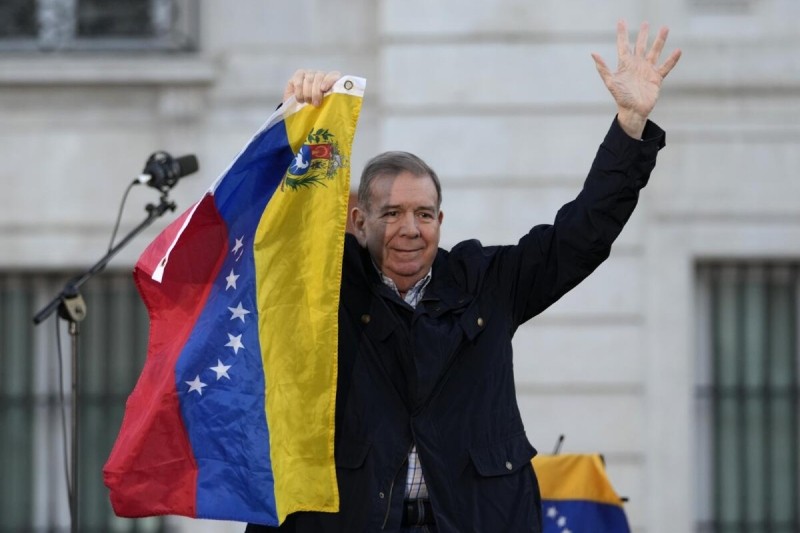 Edmundo González dio detalles de la conversación que tuvo con María Corina Machado antes de salir de Venezuela
