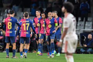 El Barça de Flick engulle por fin al Bayern
