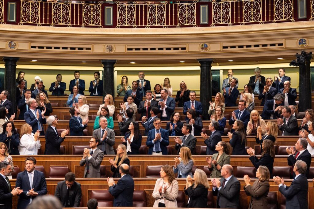 El Congreso aprueba por unanimidad la Ley ELA