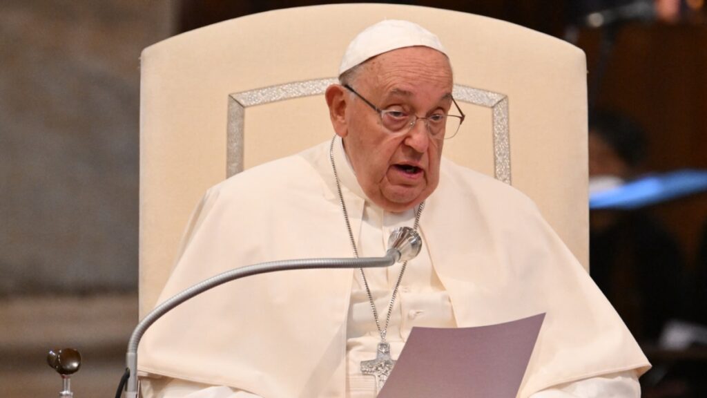 Papa nombra 21 nuevos cardenales y aumenta número de personas que elegirán a su sucesor