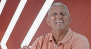 "El Rey" David Concepción fue hospitalizado tras presentar un cuadro de neumonía - Venprensa