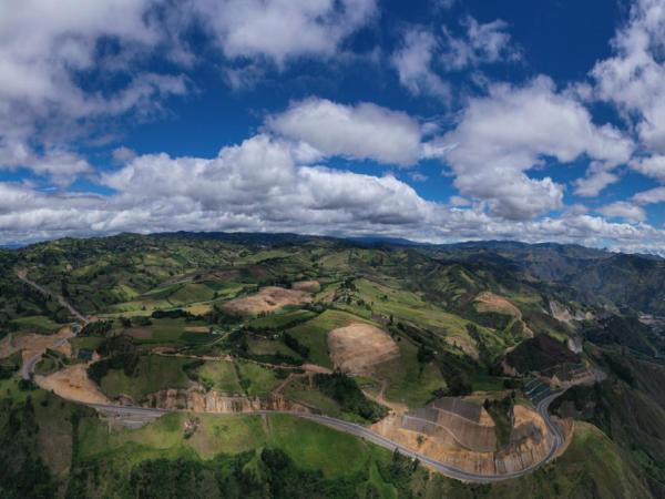 Elaborarán estudios para la construcción de la segunda calzada entre Catambuco y Pasto | Infraestructura | Economía