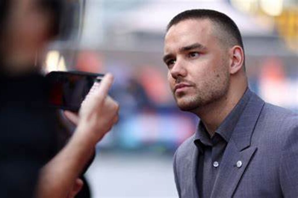 Fiscalía sospecha que Liam Payne estaba solo y tuvo un brote por abuso de sustancias