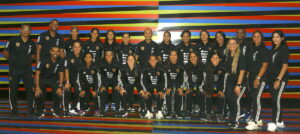 Futsal femenino Sub20 partió optimista a Paraguay