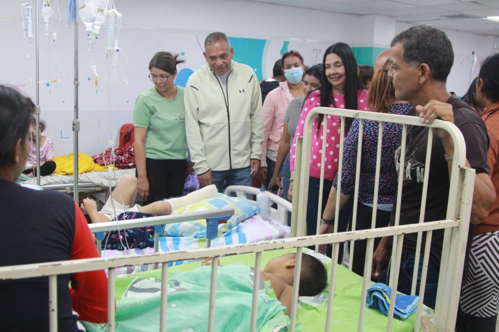 Gobernador de Bolívar inspeccionó trabajos de rehabilitación del hospital Ruiz y Páez | Diario El Luchador