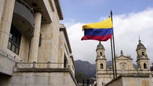 Gobierno colombiano acepta invitación del ELN