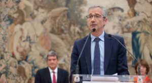 Hernández de Cos es el favorito para dirigir el Banco de Pagos Internacionales