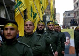 Hezbolá reivindica ataques contra dos bases militares cerca de Tel Aviv y una base naval en Haifa