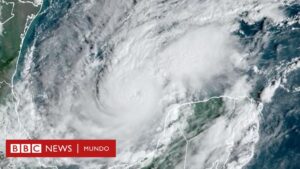 Huracán Milton: el ciclón se convierte en una tormenta "extremadamente peligrosa" de categoría 4 mientras se dirige a Florida