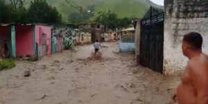 Intensas lluvias afectaron municipios Montes y Bermúdez del estado Sucre - AlbertoNews