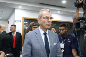 Juan Carlos Delpino afirma que técnicos del CNE le confirmaron que el resultado de la presidencial no favoreció a Maduro