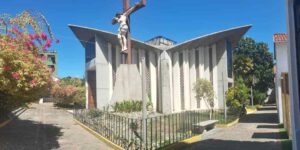 La Plaza Jerusalén necesita agua para su mantenimiento