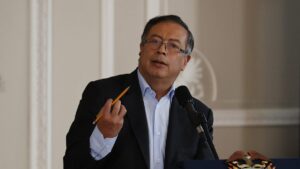 La autoridad electoral de Colombia investiga a Gustavo Petro por irregularidades en la campaña