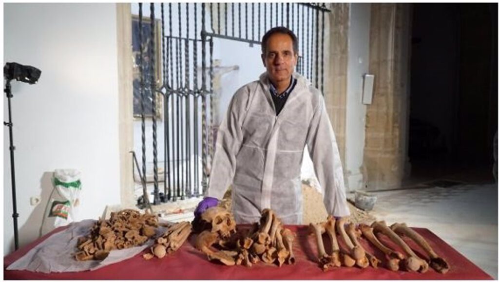La investigación de los restos de Colón de la Catedral de Sevilla apuntan a una familia judía del mediterráneo español