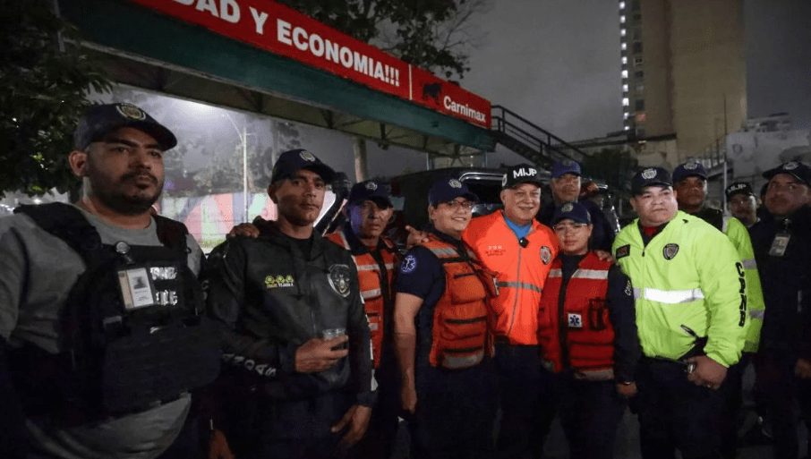 La policía está para cuidar a la gente
