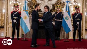 "Lo considero mi amigo" – DW – 01/10/2024