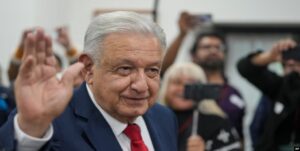 López Obrador se despide y agradece solidaridad de mandatarios