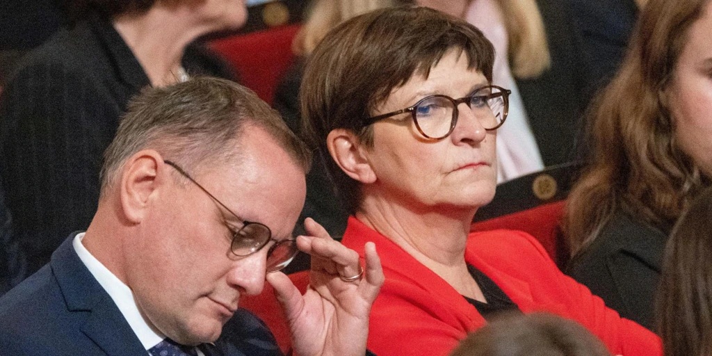 Los grandes partidos políticos alemanes quieren prohibir AfD