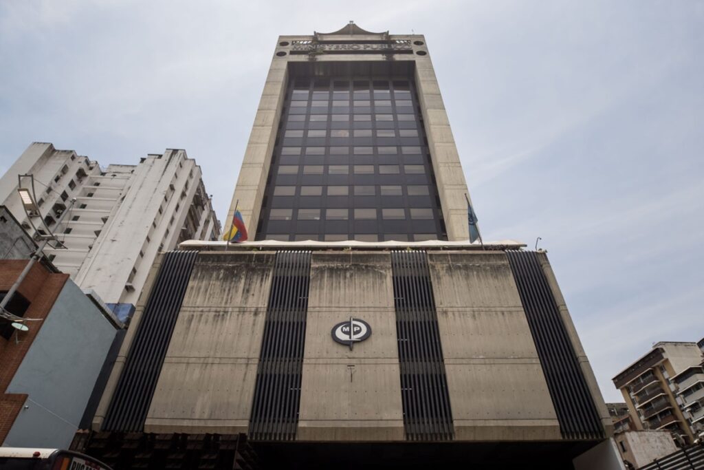 MP pide investigar y detener a funcionarios de la PNB por irregularidades en la detención de un ciudadano
