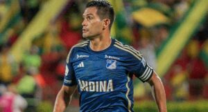 Mackalister Silva baja en clásico contra Santa Fe; parte médico