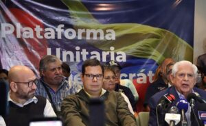 Maduro busca silenciar a la oposición, PUD denuncia acoso judicial