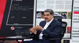 Maduro denuncia que intentan impulsar un BCV paralelo