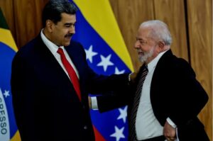 Maduro insta a Lula a declarar sobre veto de Brasil al ingreso de Venezuela a los BRICS - AlbertoNews