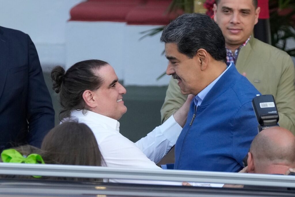 Maduro nombra a Alex Saab, ministro para la Industria y Producción Nacional