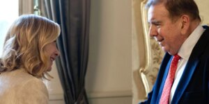 Meloni recibe a Edmundo González en Roma y respalda la «transición democrática» en Venezuela
