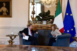 Meloni recibe a González Urrutia en Roma y respalda "transición democrática" en Venezuela