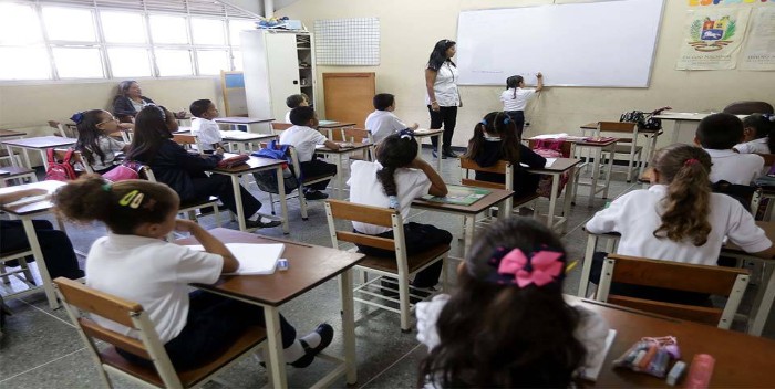 Ministerio de Educación contabilizó el retorno de 5,5 millones de alumnos