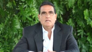 Ministro Alex Saab: La orden de Nicolás Maduro es acabar con la burocracia