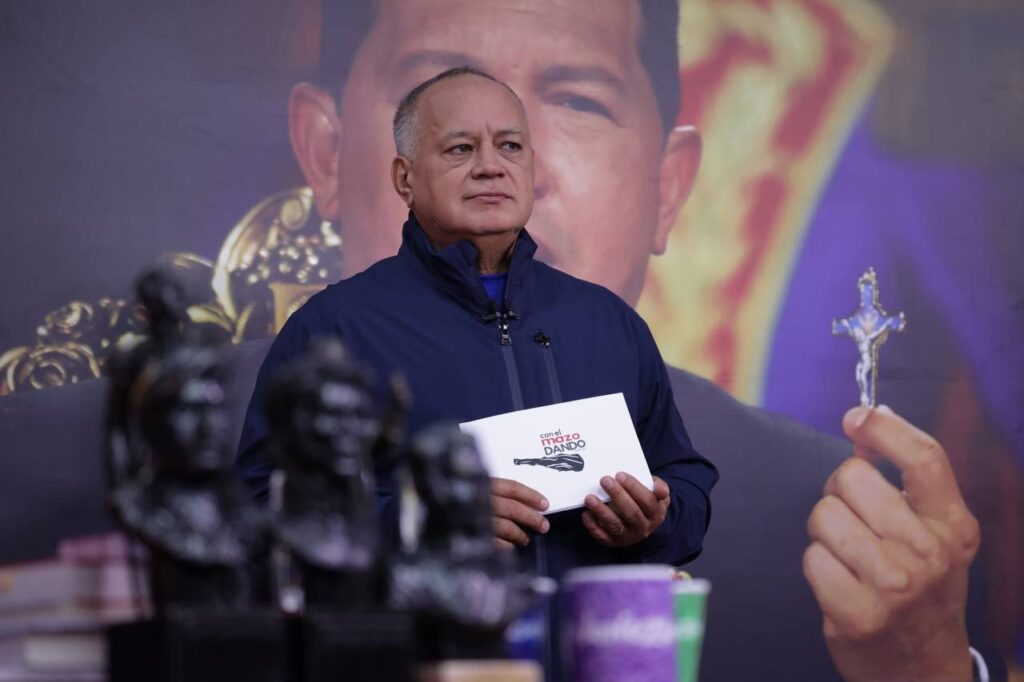 Ministro Cabello: Combatiremos los escoltas y caravanas de seguridad